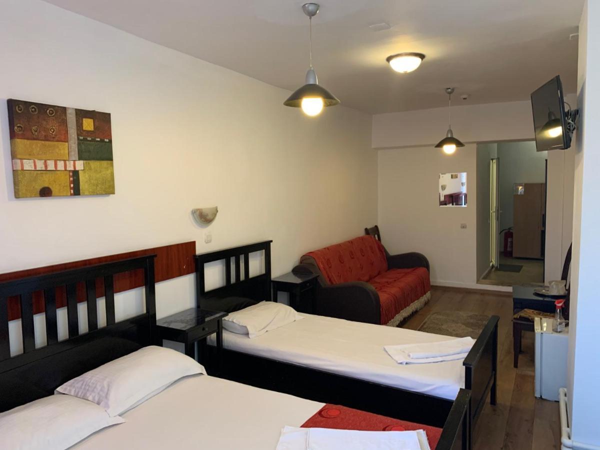 Hotel Funnytime Bukareszt Zewnętrze zdjęcie
