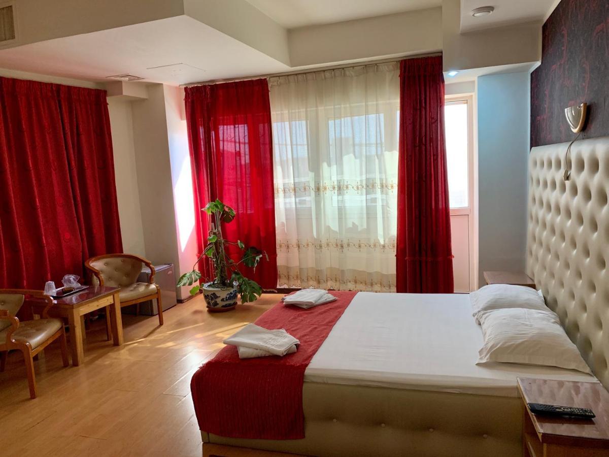 Hotel Funnytime Bukareszt Zewnętrze zdjęcie