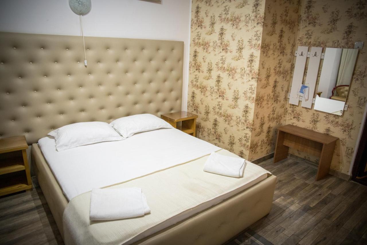 Hotel Funnytime Bukareszt Zewnętrze zdjęcie