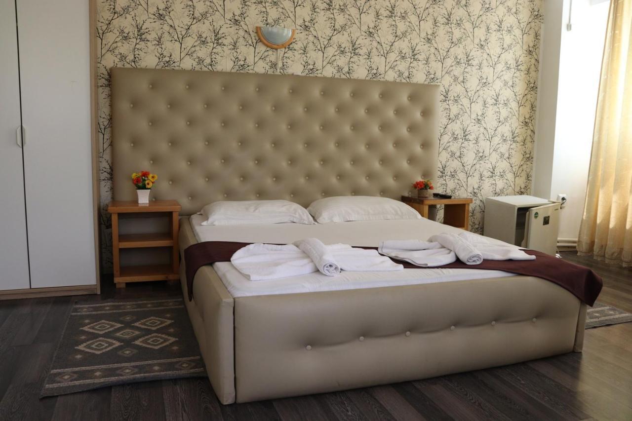 Hotel Funnytime Bukareszt Zewnętrze zdjęcie
