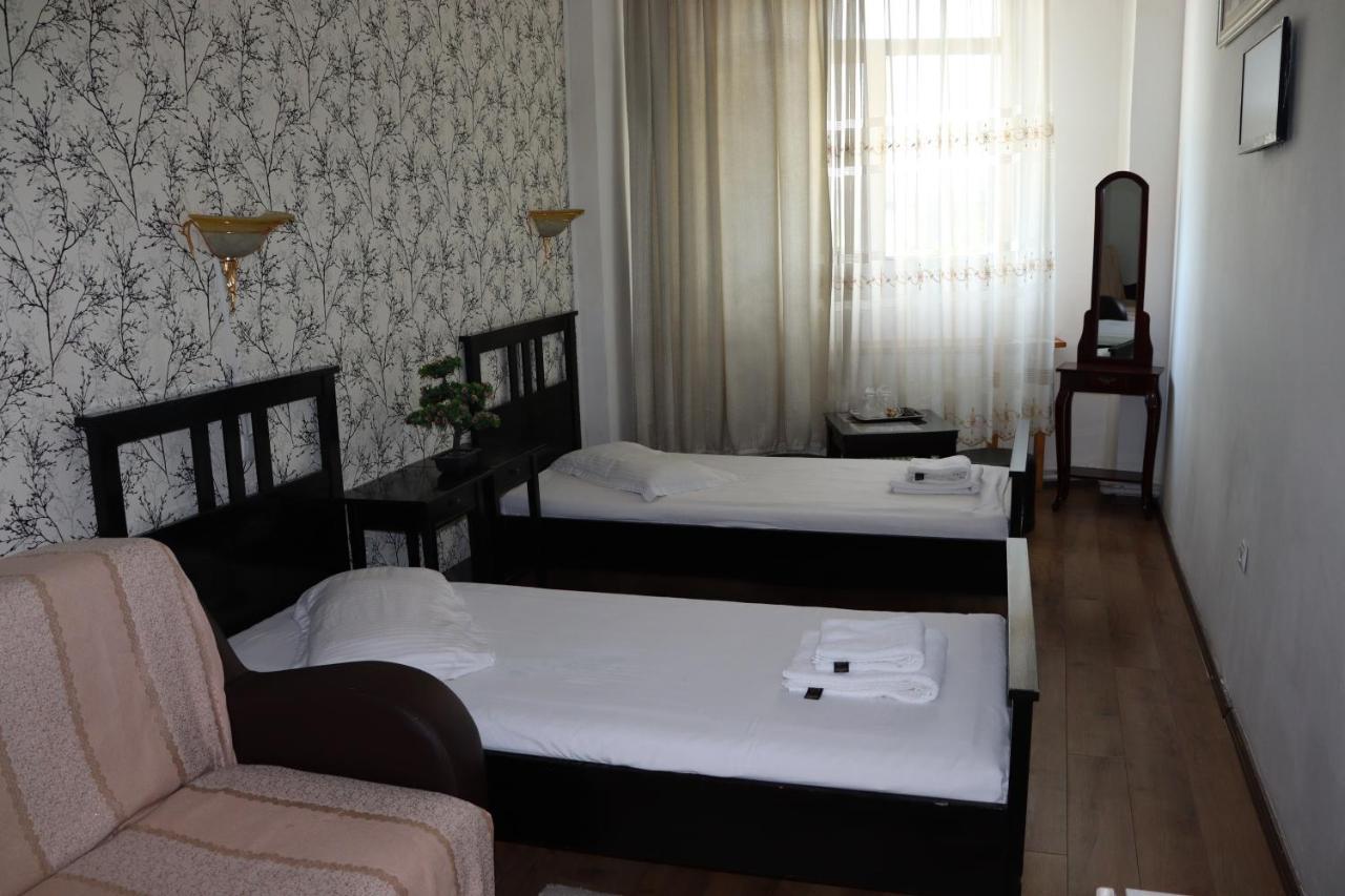 Hotel Funnytime Bukareszt Zewnętrze zdjęcie