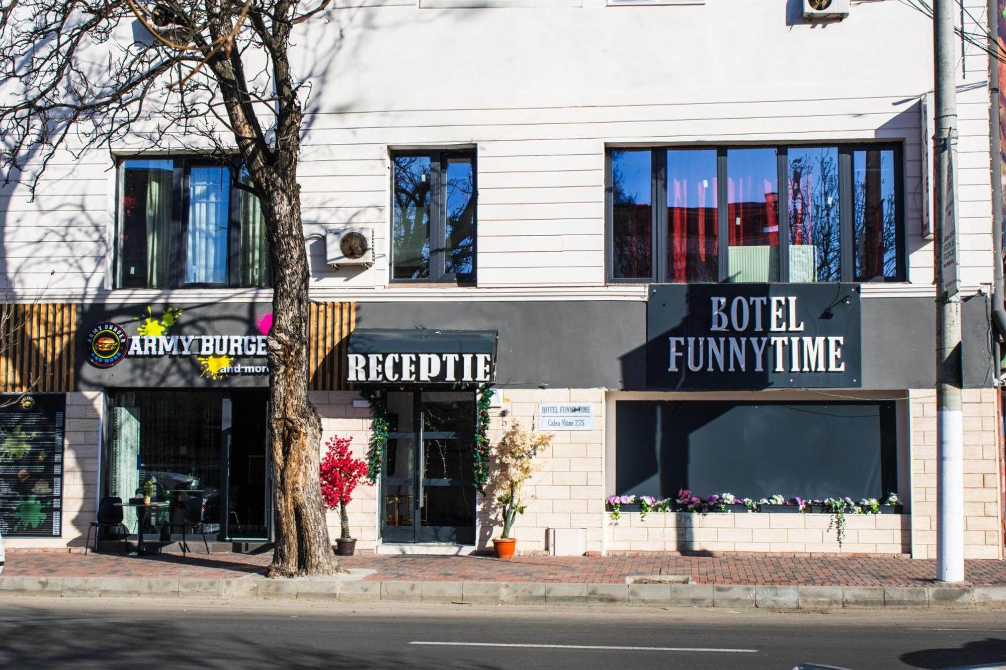 Hotel Funnytime Bukareszt Zewnętrze zdjęcie