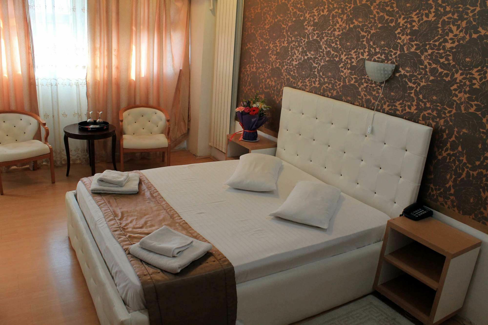 Hotel Funnytime Bukareszt Zewnętrze zdjęcie